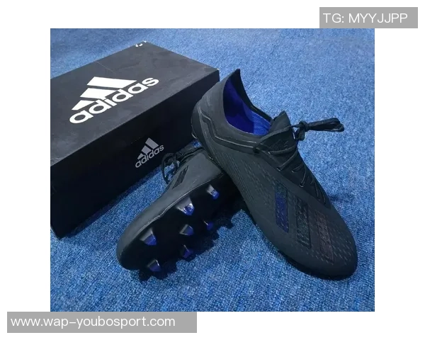 如何解决足球鞋顶脚问题让你在场上更舒适自如